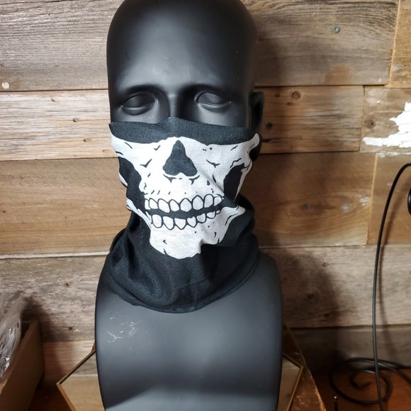 Unisex White Skull Face Tube Mask Neck GAITER Dust Shield Seamless Bandana - Picture 6 of 6